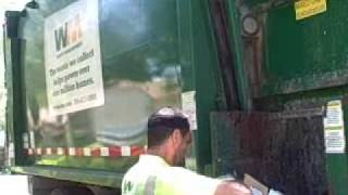 McNeilus Recycler on 7/21/09