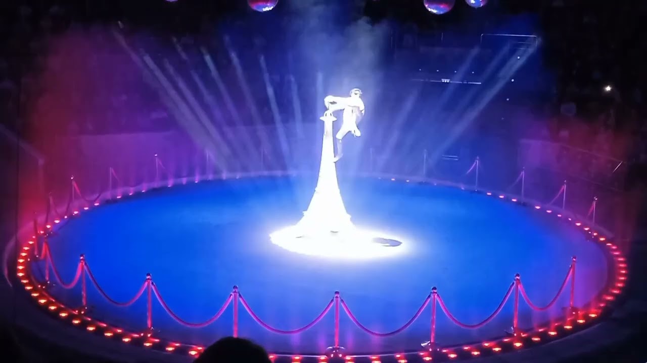 30 сентября 2023 г. шоу Огня Воды и Света.