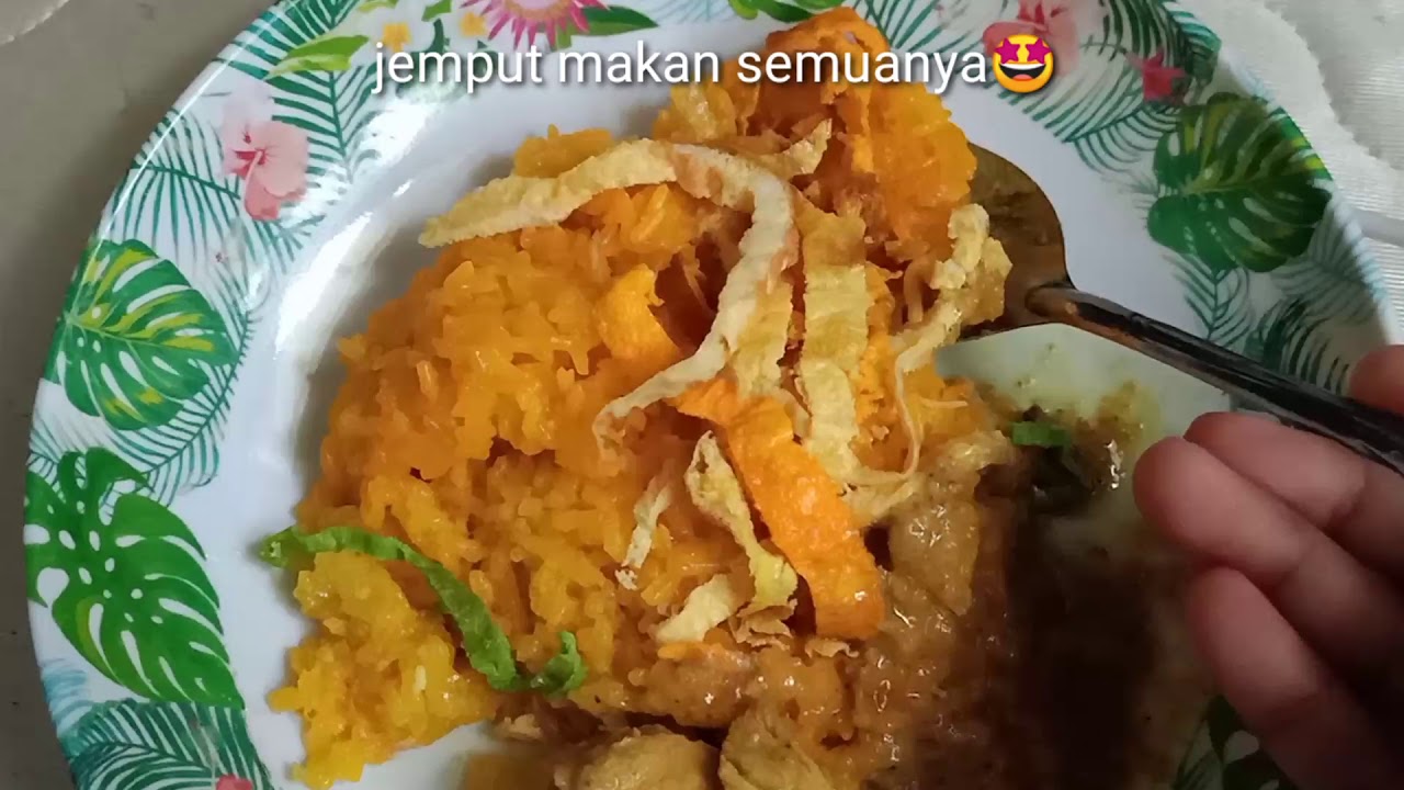 Sarapan Pagi Pulut Kuning Rendang Ayam Air Tangan Ibu Youtube