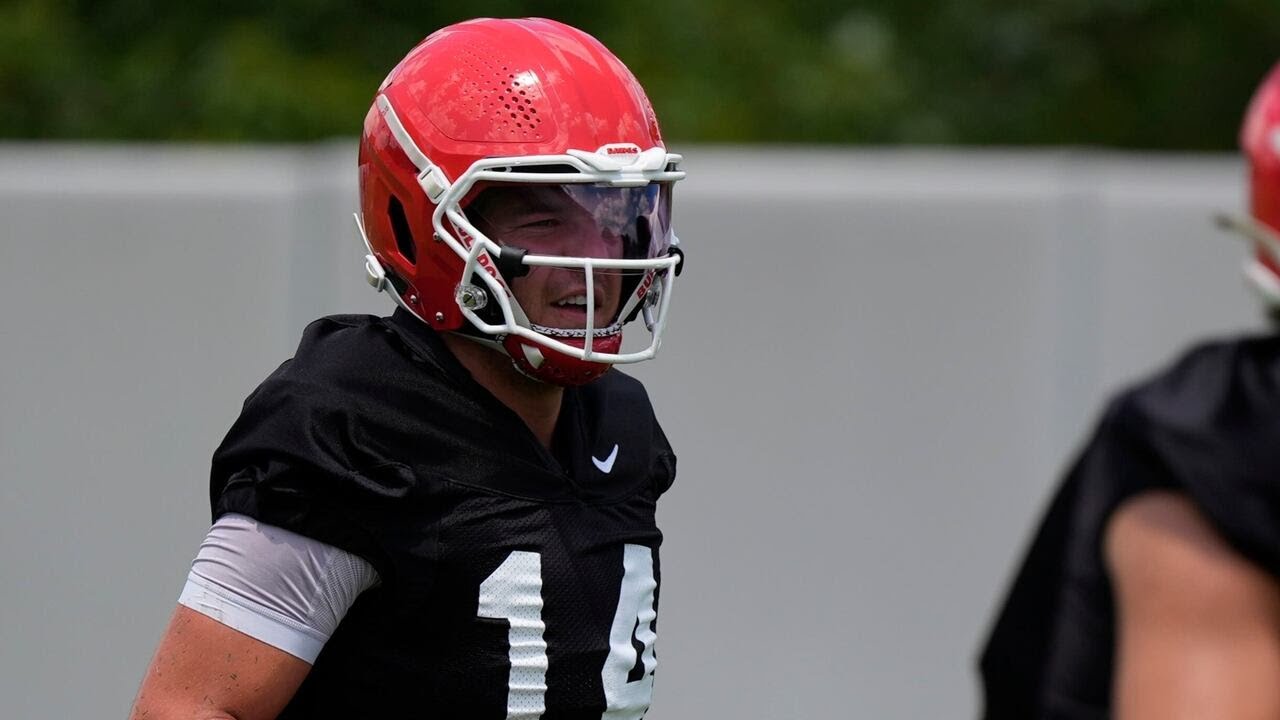 Gunner Stockton leading new look offense for UGA