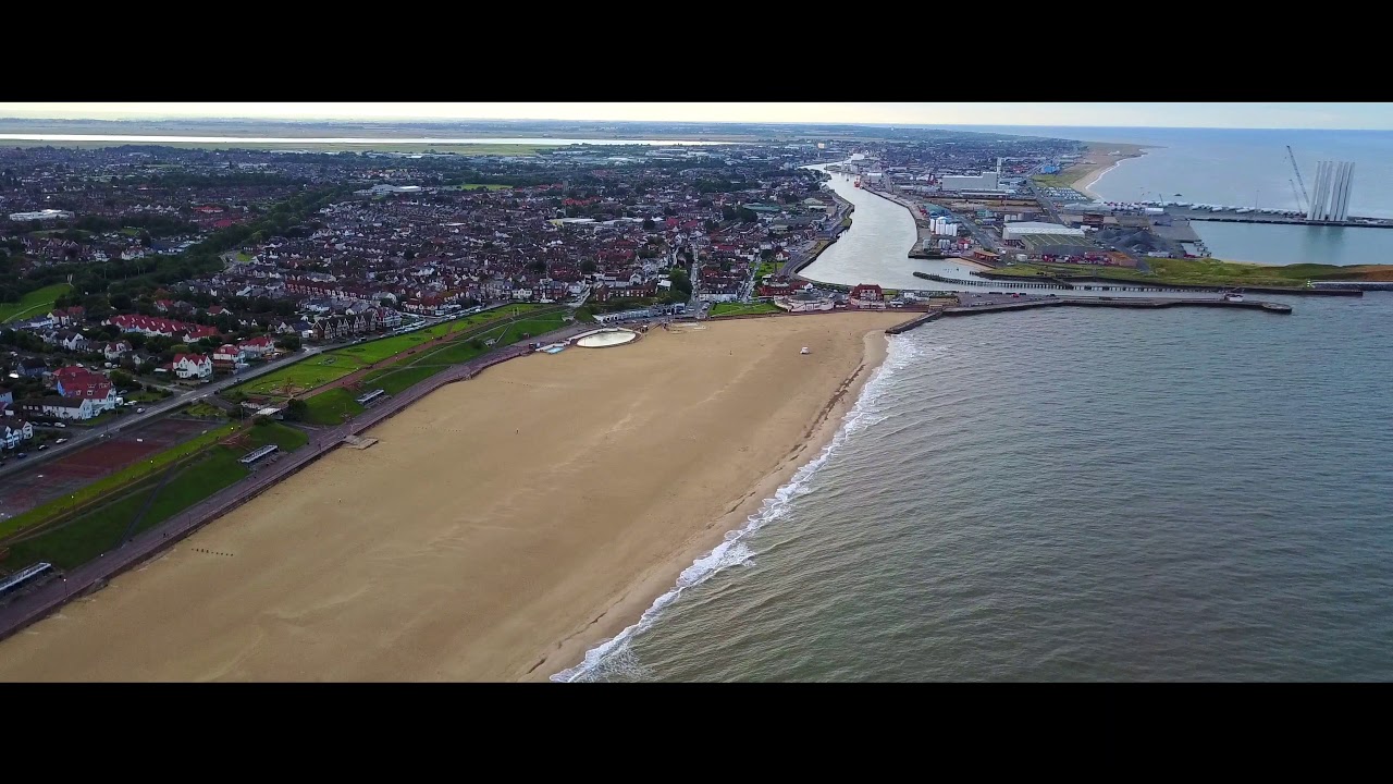 Gorleston Clifftop, Norfolk (4K Aerial footage shot with DJI Mavic Pro