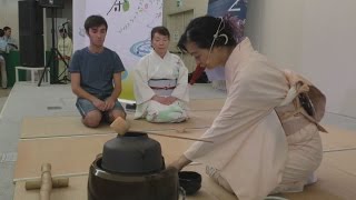 静岡、山梨の魅力アピール 富士山や多彩な食紹介