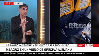 📢 MILAGRO EN UN VUELO DE GRECIA A ALEMANIA: SE ROMPIÓ LA VENTANA Y SE SALVÓ DE SER SUCCIONADO