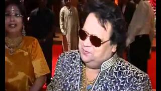 Oh la music director bappi lahiri's son got married to action
director''s daughter taneesha verma. it was a starry affair. bollywood
big stars came wis...