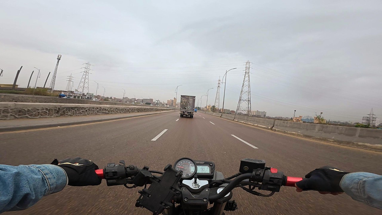 Поездка на мотоцикле от первого лица в Александрии 🇪🇬 | Mahmoudia Axis | 4K Ultra HD