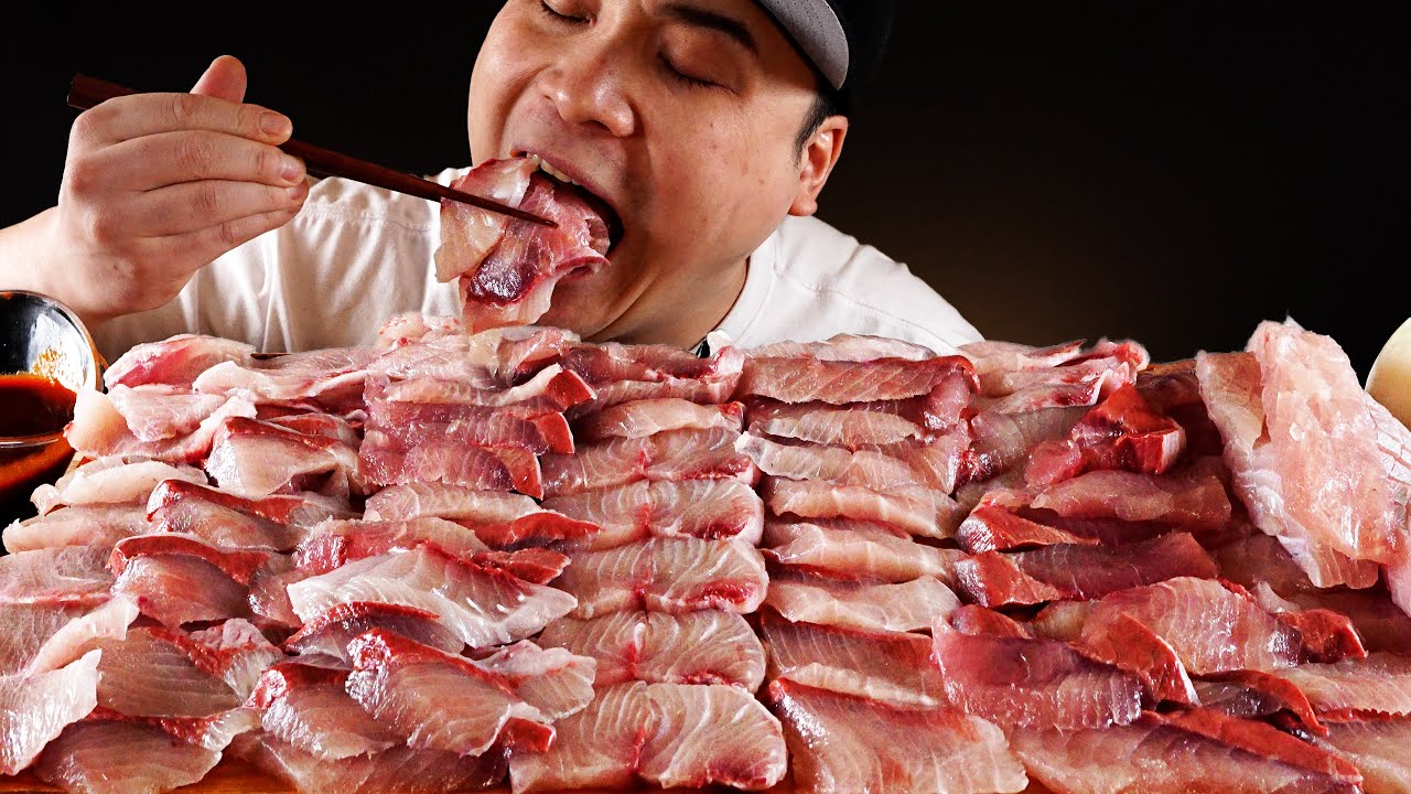 기름기 가득 빛깔 좋은 제철 대방어 먹방~!! Sliced Raw Yellowtail