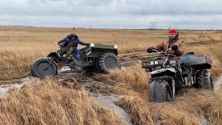 видео: ВАСЮГАНСКИЕ БОЛОТА. СНЕГ, ВЕТЕР, но РЫБА КЛЮЁТ. Осенняя рыбалка на озере Тенис картинка: ВАСЮГАНСКИЕ БОЛОТА. СНЕГ, ВЕТЕР, но РЫБА КЛЮЁТ. Осенняя рыбалка на озере Тенис