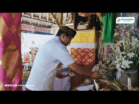  Bupati Melayat ke Gria Agung Merta Giri Ayunan