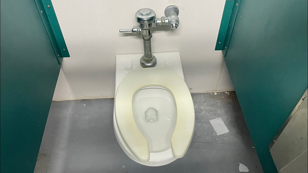 2000’s American Standard Afwall Toilet YouTube