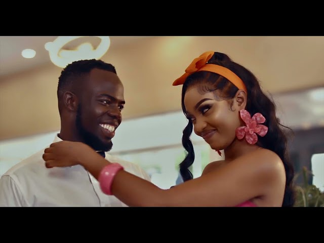 Tondwisa - Chris Evans & Spice Diana (Official Music Video) class=