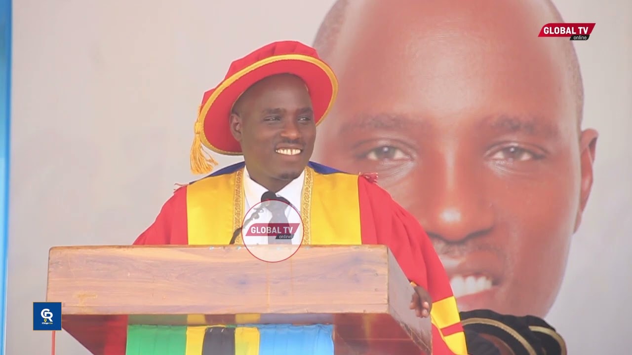 NAIBU WAZIRI MKUU DKT. BITEKO AWAVUNJA MBAVU AKIHUTUBIA WAHITIMU CHUO CHA SAUTI MWANZA!