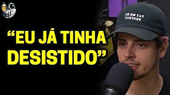 imagem do vídeo CRIAMOS UM YOUTUBE DENTRO DO TIKTOK com Juliano Coração | Planeta Podcast