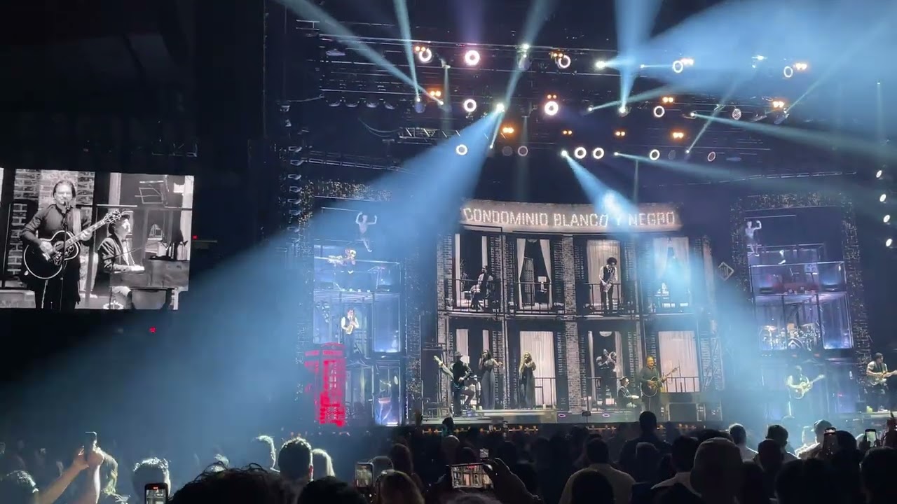 Ella Ricardo Arjona En Vivo Chicago 2022 YouTube