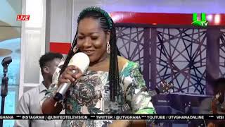 Rose Adjei powerful singing and Dancing ministration@ United showbiz with Nana AMA McBrown