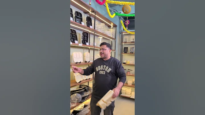 Serve in style, sustainably! 🍃✨ Our cornstarch meal trays are perfect for your meals on-the-go.