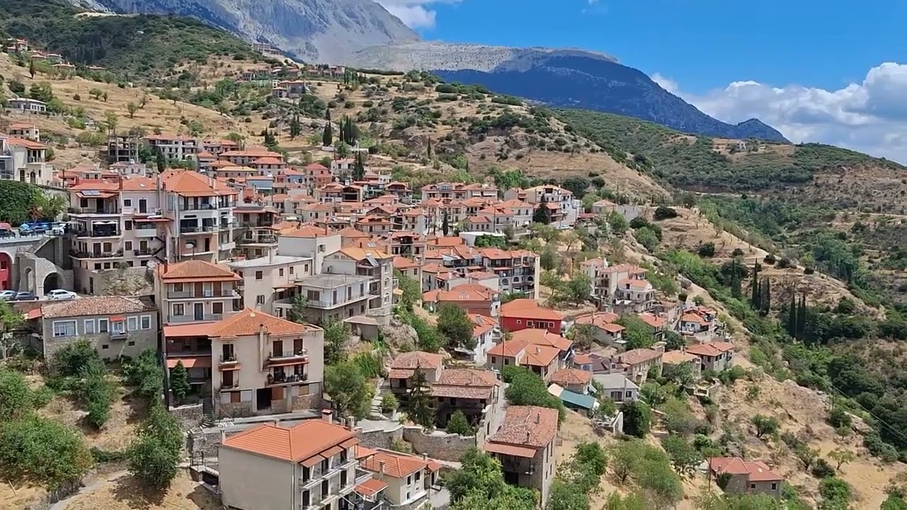 Arachova város Görögországban 