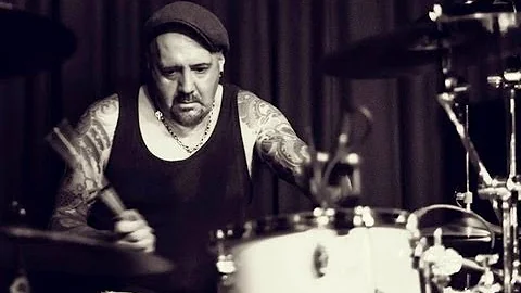 Brian Roe - D Beat - The original - Brian Roe