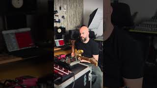 Trying to recreate U 2's sound with EHX Memory man deluxe and a vox amp!