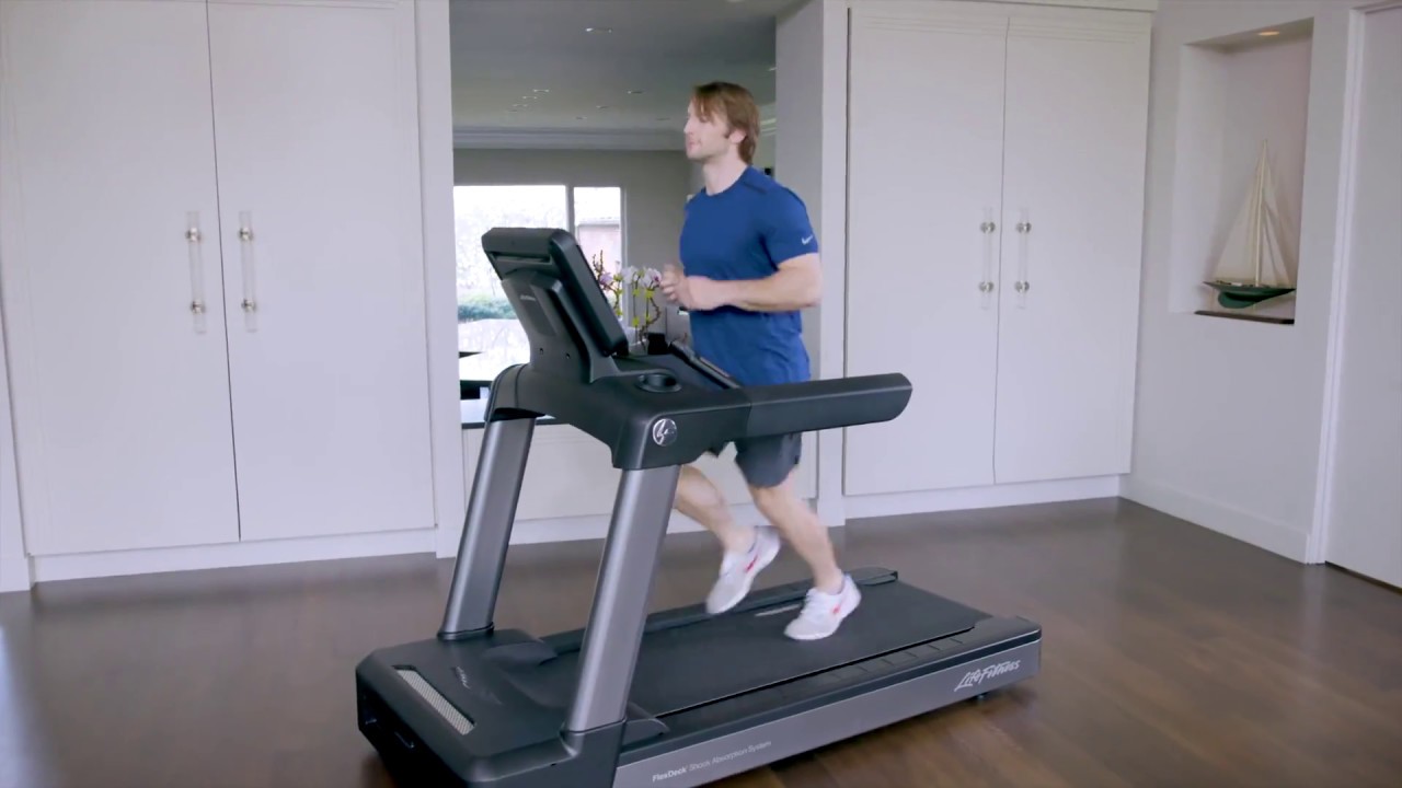 Club Series + Treadmill by Life Fitness