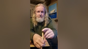 How to play the Tagelharpa.