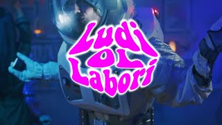 Ludi Ol Labori – 5 – Ne fidu vendejajn deĵorantojn!