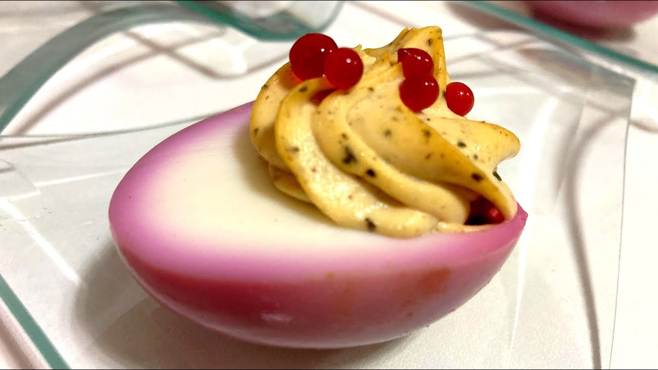 Huevos Rosas Rellenos de una manera que nunca has imaginado ¡El relleno más Rico!