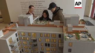 NYC neighborhood reacts to Amazon moving in