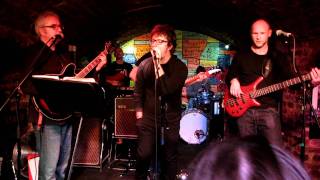 Arthur W. Presser - Help (Beatles cover) @ The Cavern Club / Liverpool