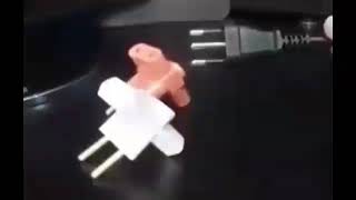 Cara Menggunakan Colokan Listrik 3 Jari Di Indonesia