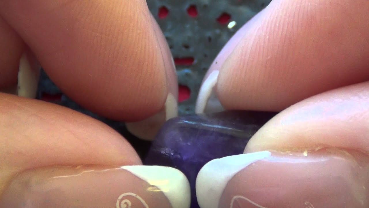 Аметист, лечебные свойства, способен предохранить своего владельца от пьянства или спасти от чрезмер