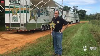 The polk county sheriff's office is investigating a triple murder in
unincorporated area of frostproof.