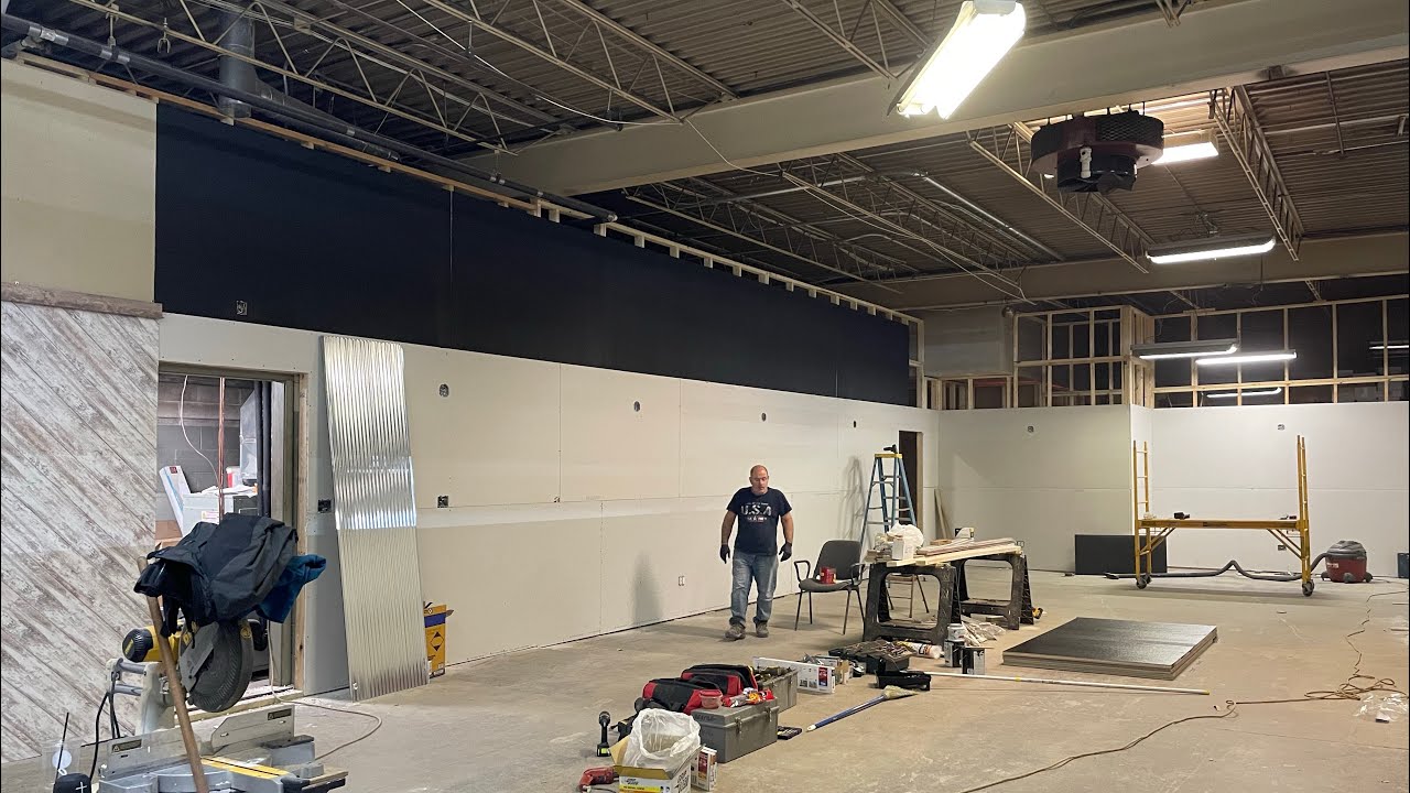 Quick construction update! - YouTube