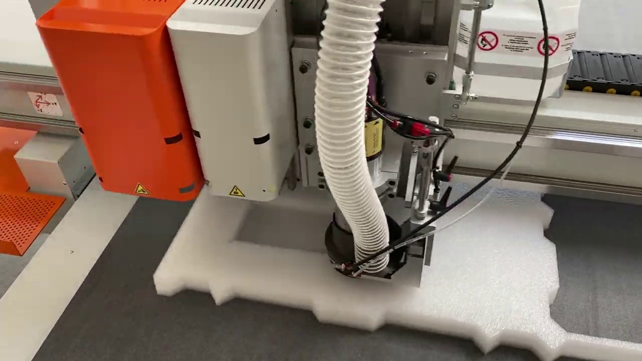 Cutting and Routing foam made by CNC Machine COMAGRAV DIGI CORSA RC ...