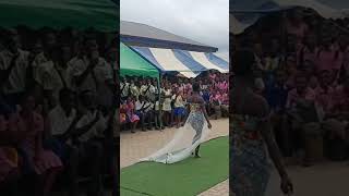 Enyan Abaasa Technical Institute fashion department present recycle show #duet
