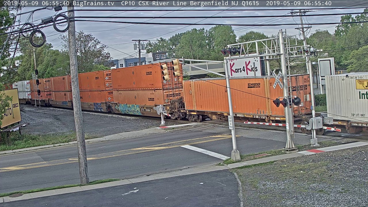 5- 9-2019 06:54 nb stack trailers CSX 777, 3412 Q003 - YouTube