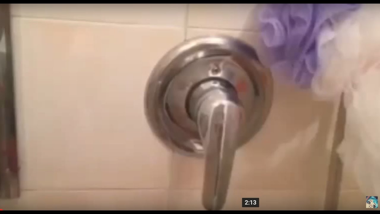 Smontare il miscelatore monocomando della doccia - YouTube