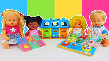 Baby dolls play with shape sorters and orders. Join baby games with toys for kids.