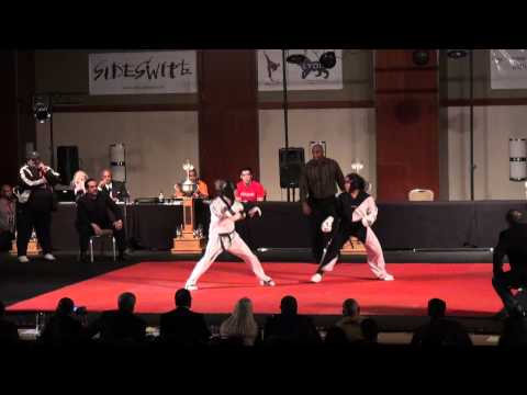 Chelsey Nash vs. Melanie Ortiz Womens Fighting Fin...