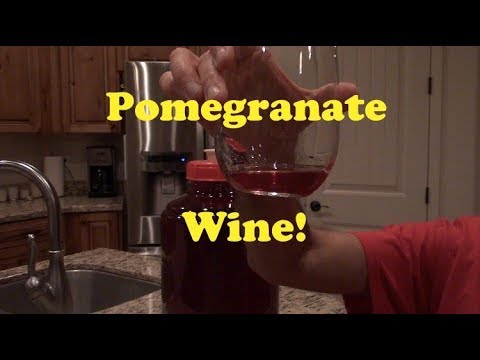 making-pomegranate-wine-from-fresh-juice