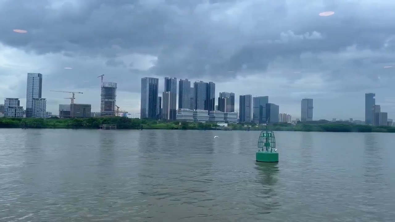 乘船自广州琶洲港澳码头到香港机场全程