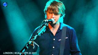 Video thumbnail of "NEIL FINN Lester 20/04/2011 London @ Scala"