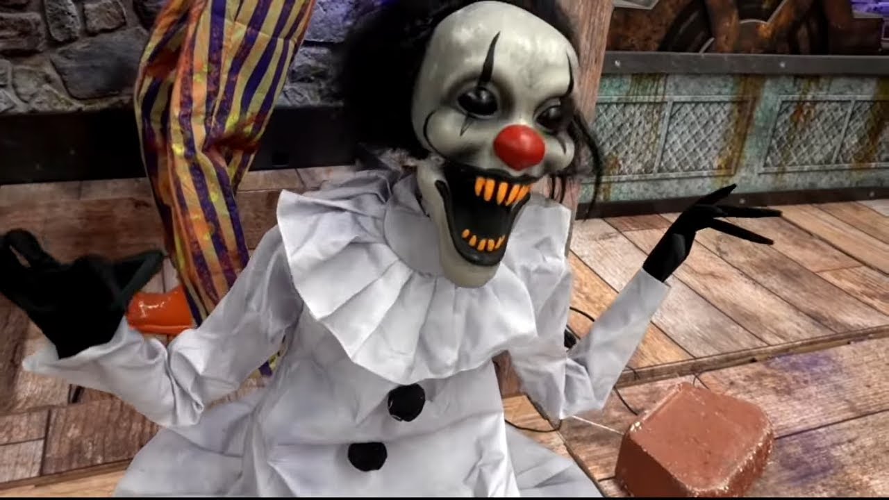 Halfway to Halloween 🎃 Horror at the Mall in San Antonio, TX 