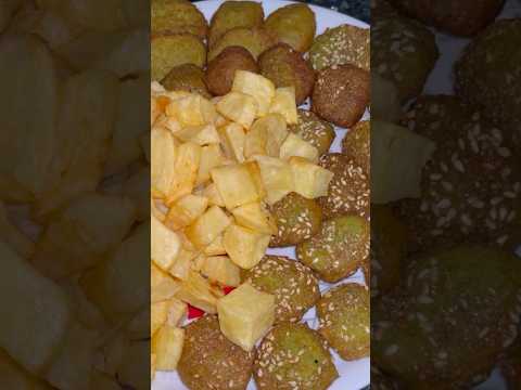 طبق ناصر الفيومي