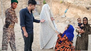 'Crazy comeback! Narges came to Hajar's cottage with a wedding veil 😡🎪'