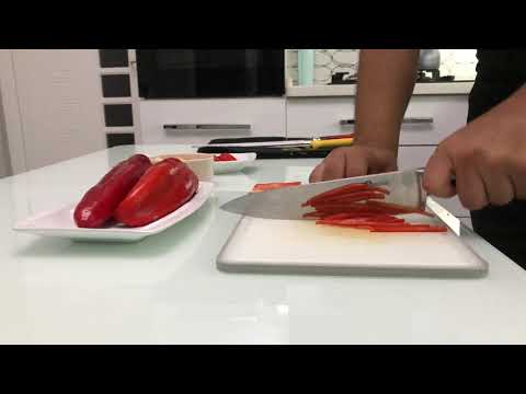 Como cortar Julienne Pimentas