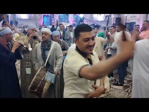 من فر حه ال بكير عنيبس من قاعه سرينه سى جول العريس وأصحابه ولعو الفرح هانى الصعيدى على حسب الريح