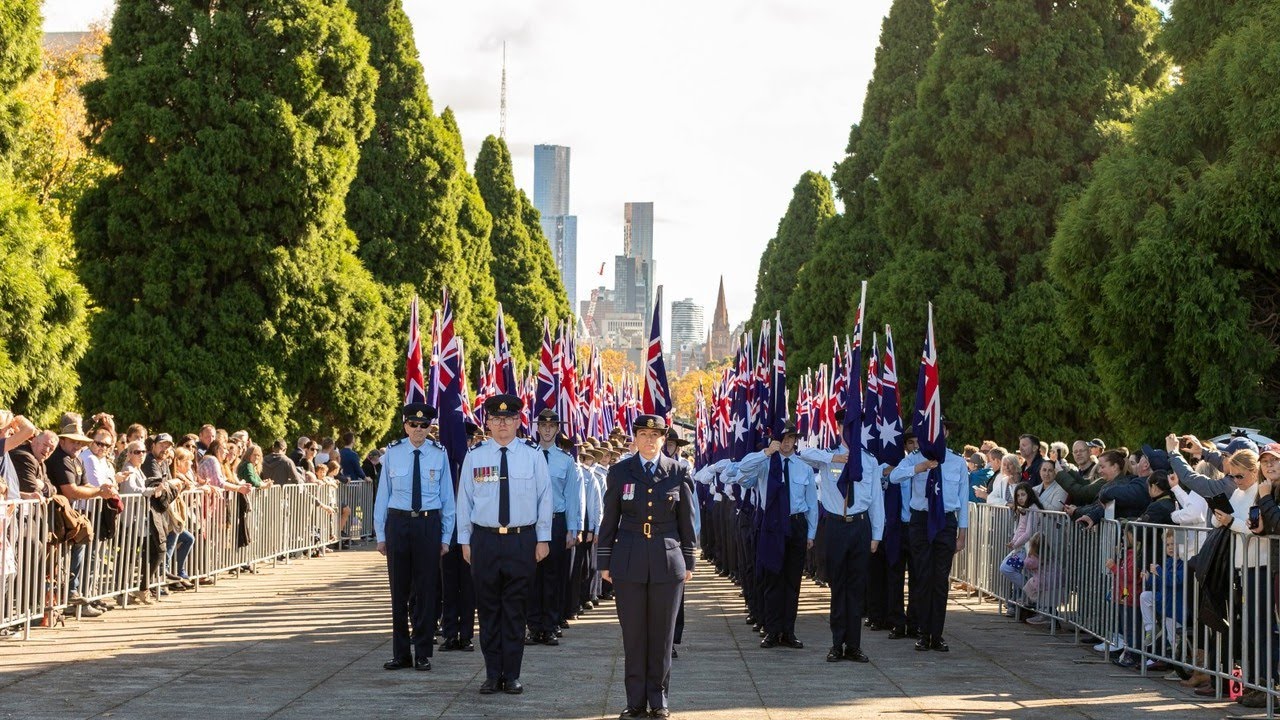 Higher than expected attendance at Melbourne’s Anzac Day march