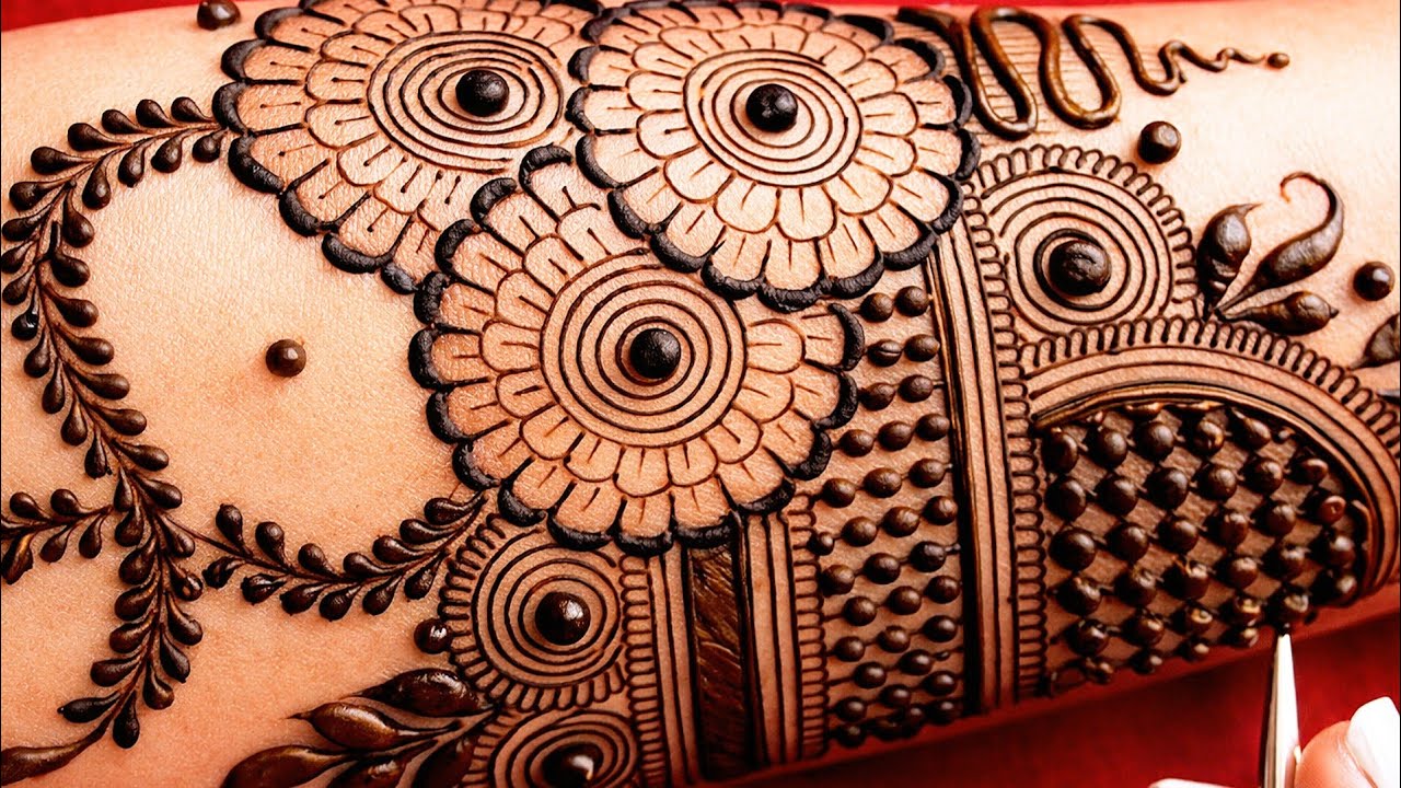 Dark Floral Mehndi Design on Red Background | Bold Henna Art✨ #henna #yt #mehndi #mehandi #viral