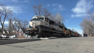 BNSF 9624 leads a BIG Powermove down Atwood Street