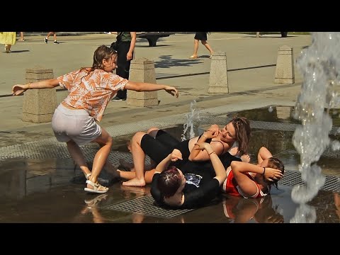 Three wet girls and other fountain companies-4! / Три мокрые девушки и другие фонтанные компании-4!